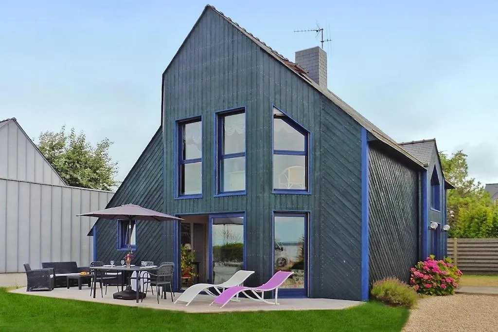 Beautiful Holiday Home With Sauna, Sea View Penestin 0*,  France