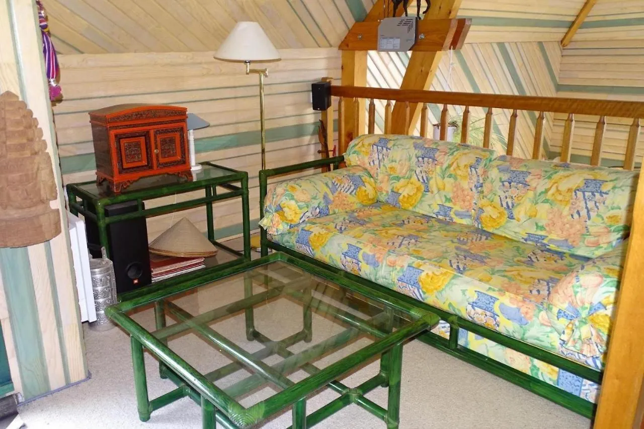 Beautiful Holiday Home With Sauna, Sea View Penestin France