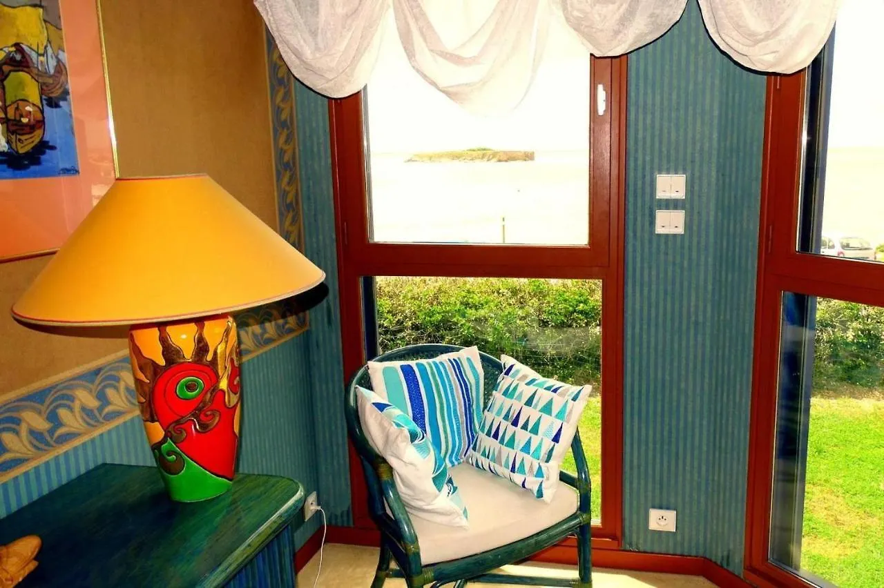 Beautiful Holiday Home With Sauna, Sea View Penestin 0*,